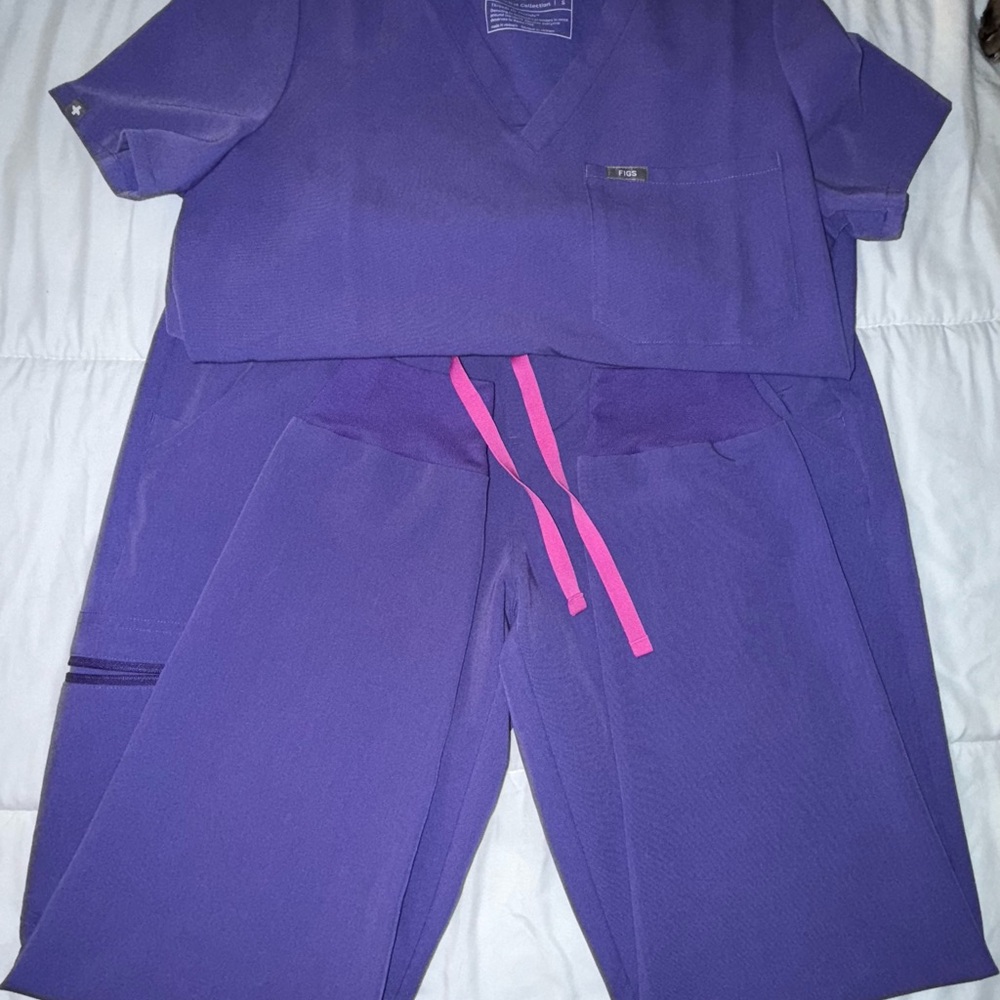 Figs Purple Scrub Set S/M